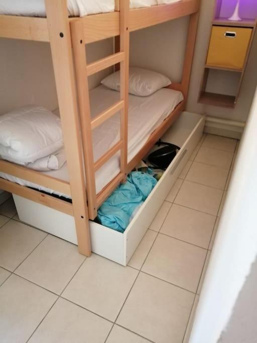 Le Soleil D Eugenie Appartement Dans Residence Avec Piscine Commune Pres De Carcassonne Olonzac Buitenkant foto