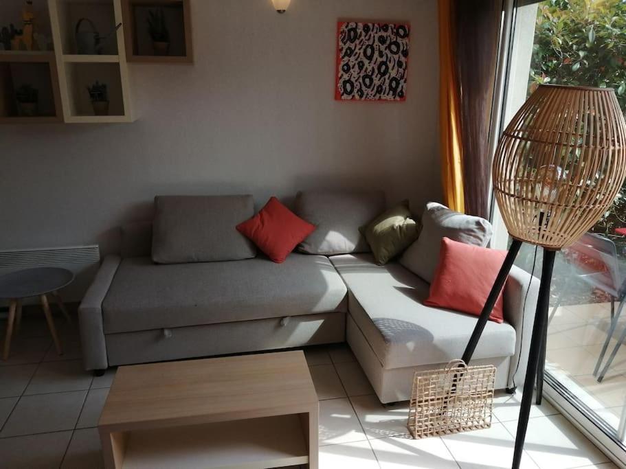 Le Soleil D Eugenie Appartement Dans Residence Avec Piscine Commune Pres De Carcassonne Olonzac Buitenkant foto