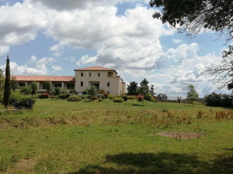 Le Soleil D Eugenie Appartement Dans Residence Avec Piscine Commune Pres De Carcassonne Olonzac Buitenkant foto
